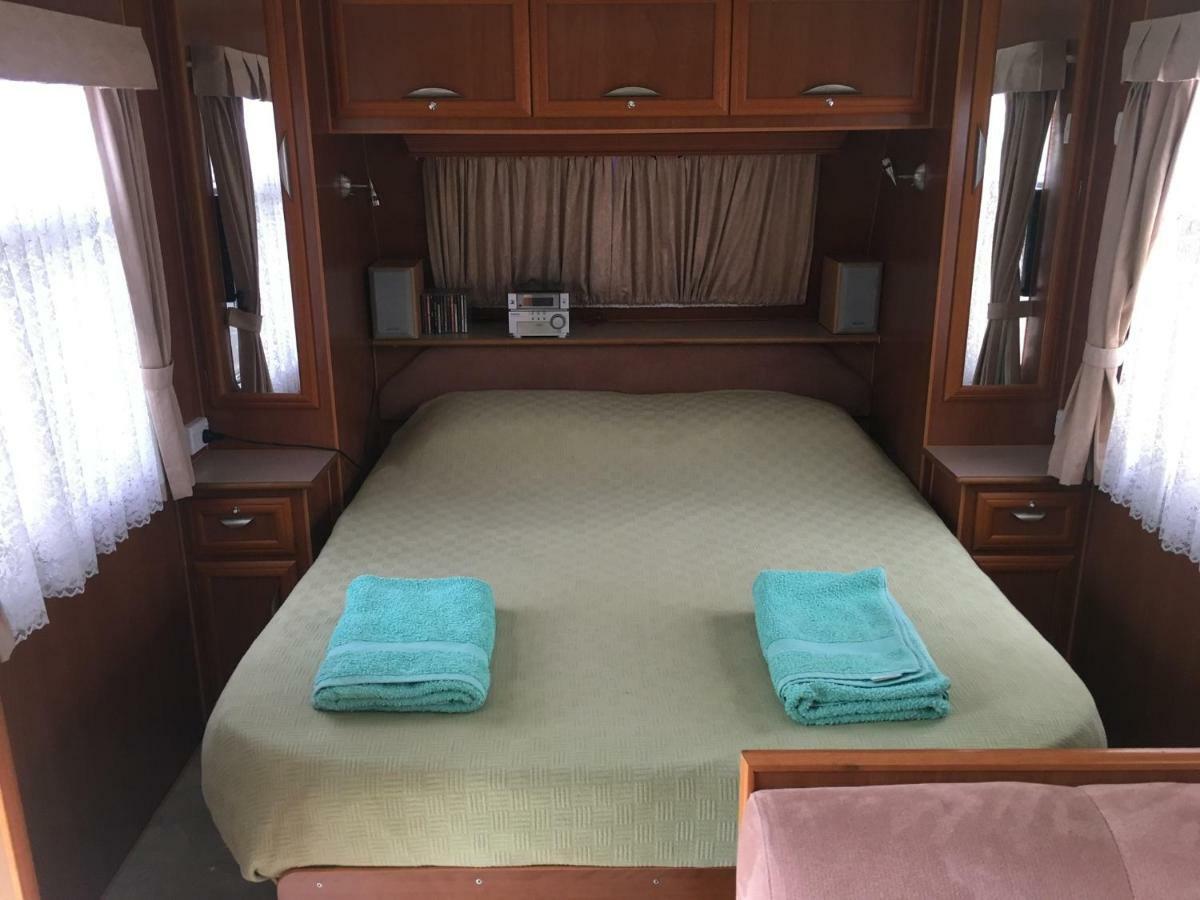 Comfortable Caravan Cooktown Eksteriør billede